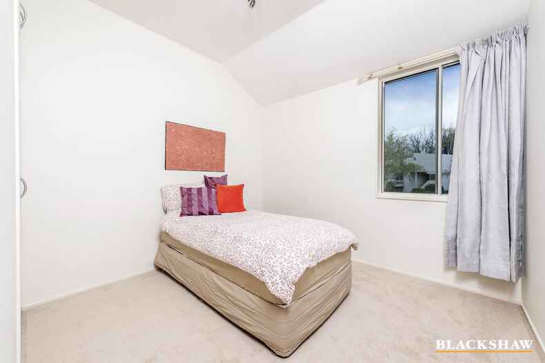 35/94 Giles Street Kingston