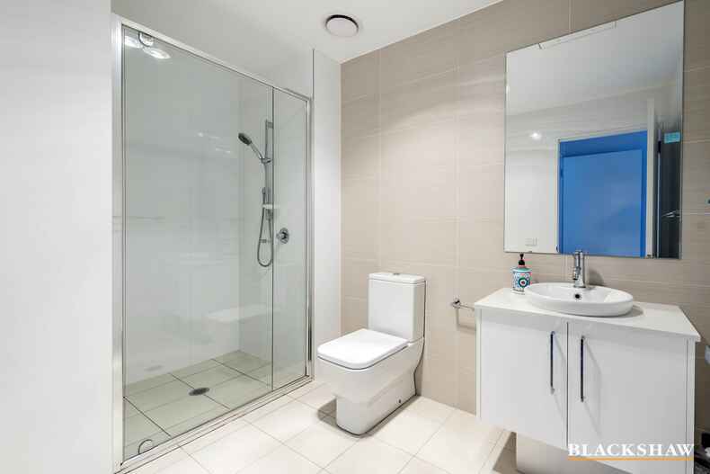 56/116 Easty Street Phillip