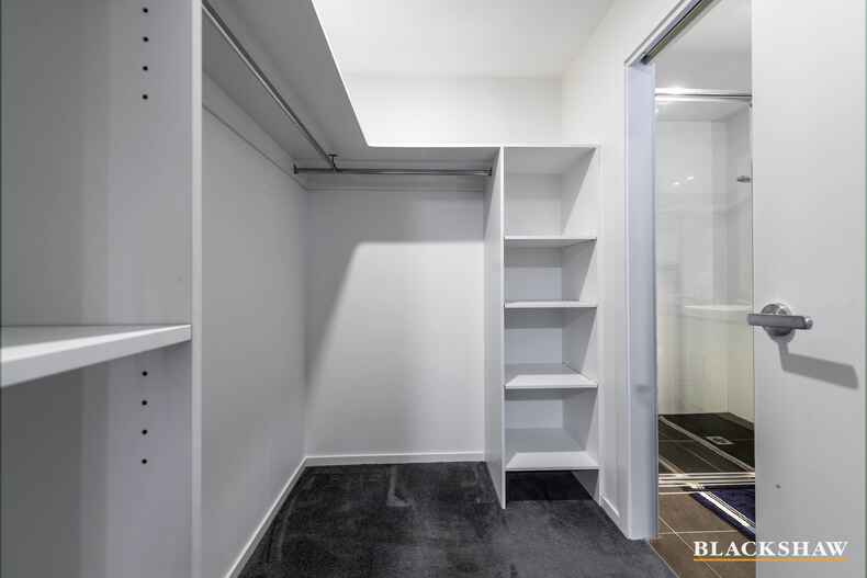 10 Crossman Street Amaroo