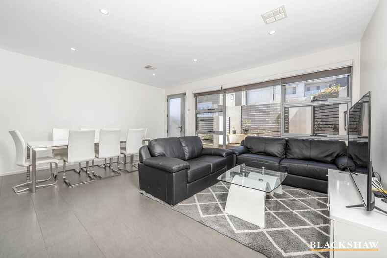 10 Crossman Street Amaroo