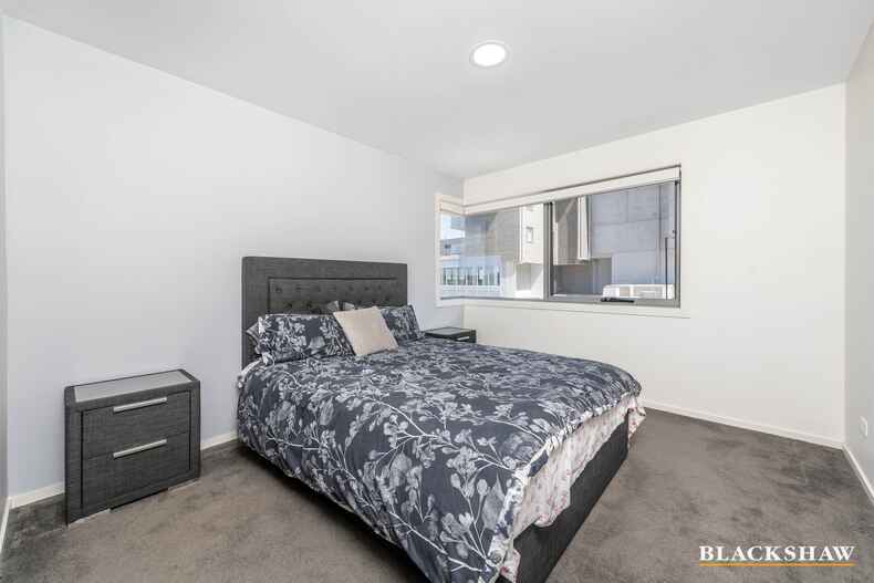 10 Crossman Street Amaroo