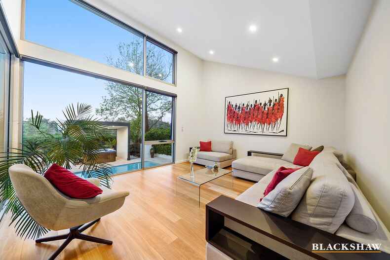 143 Mugga Way Red Hill