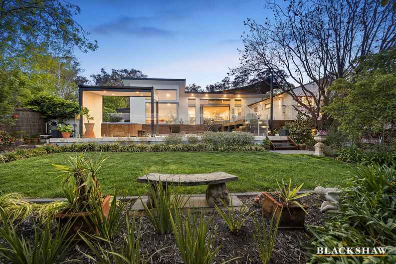 143 Mugga Way Red Hill