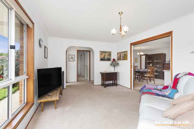 20 Patanga Gardens Queanbeyan West