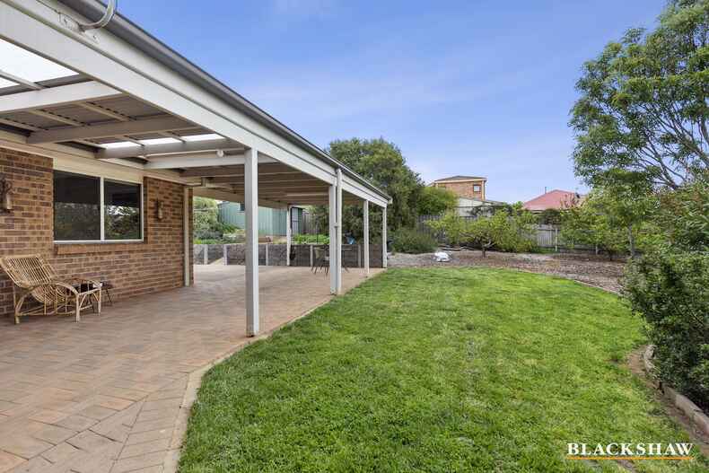 20 Patanga Gardens Queanbeyan West