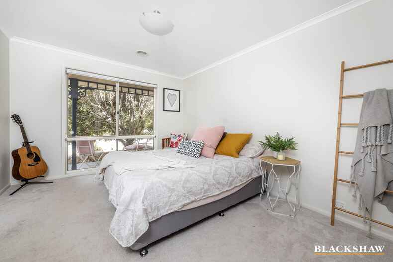 6 Yerrabi Place Ngunnawal