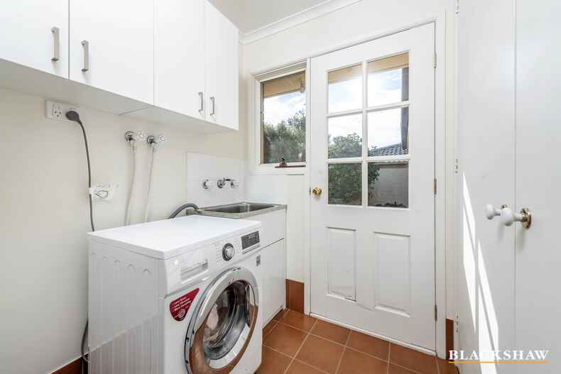 6 Yerrabi Place Ngunnawal