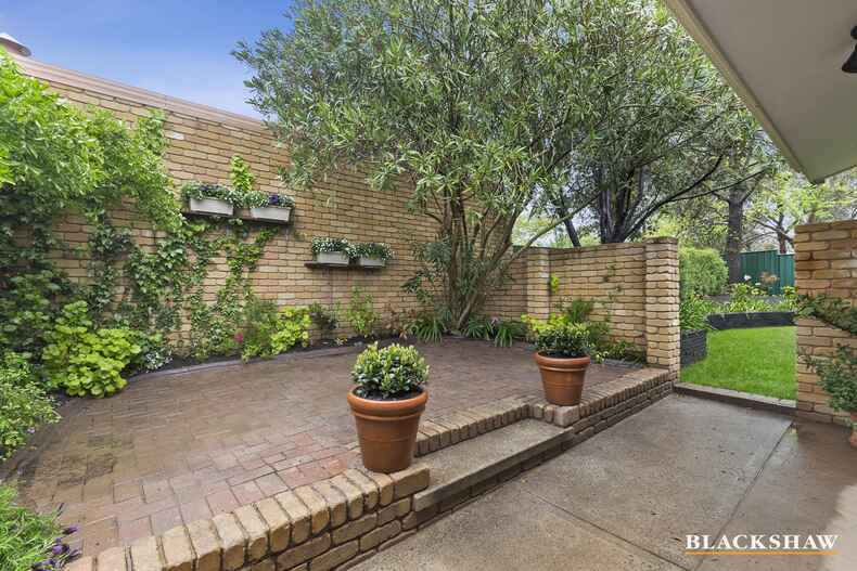 11 Stenhouse Close Evatt