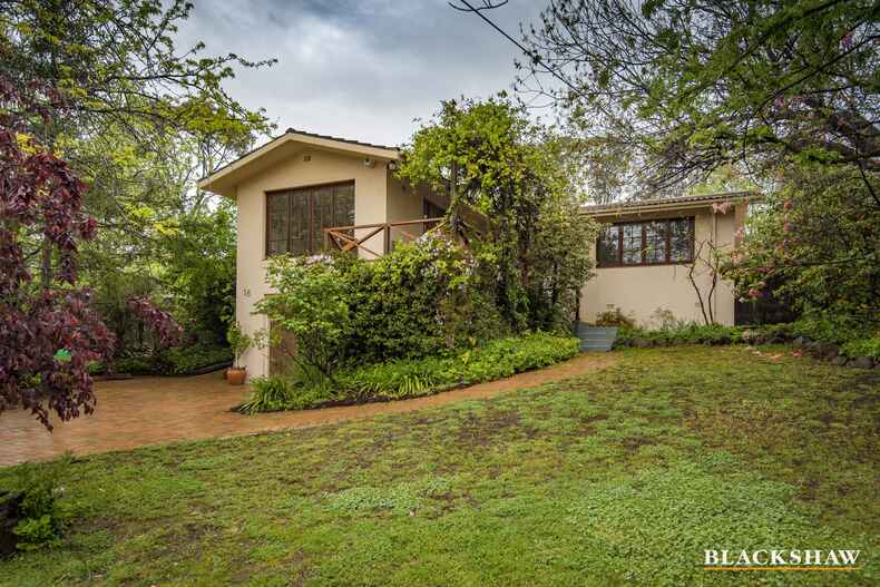 16 Hamelin Crescent Narrabundah