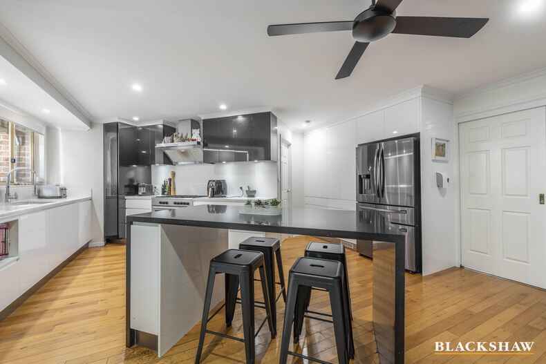 23 Adkinson Close Isaacs