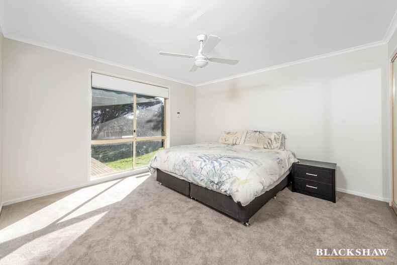 23 Adkinson Close Isaacs