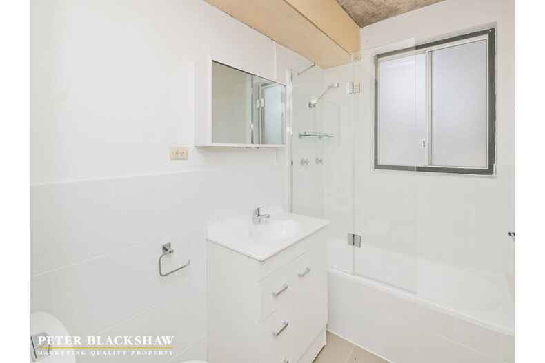 4/3 Waddell Place Curtin