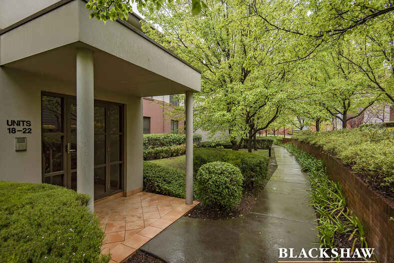 19/7 Hopegood Place Garran