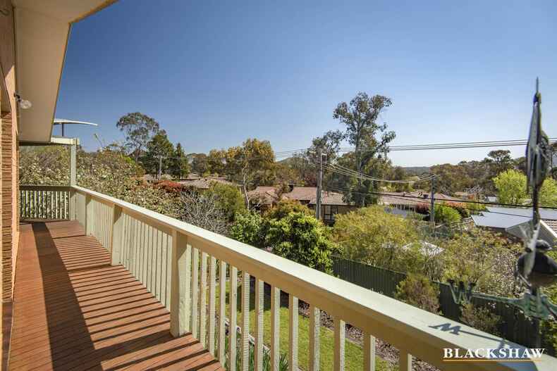 108 Learmonth Drive Kambah
