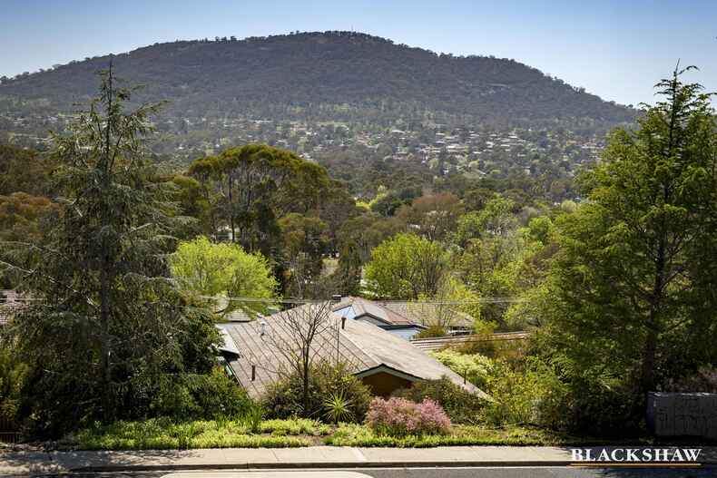 108 Learmonth Drive Kambah