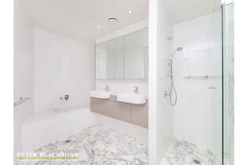 83/11 Trevillian Quay Kingston