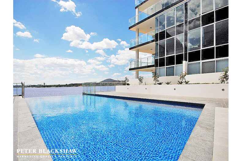 83/11 Trevillian Quay Kingston