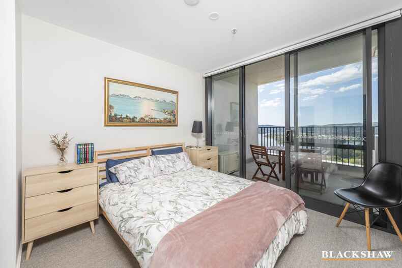 2605/120 Eastern Valley Way Belconnen