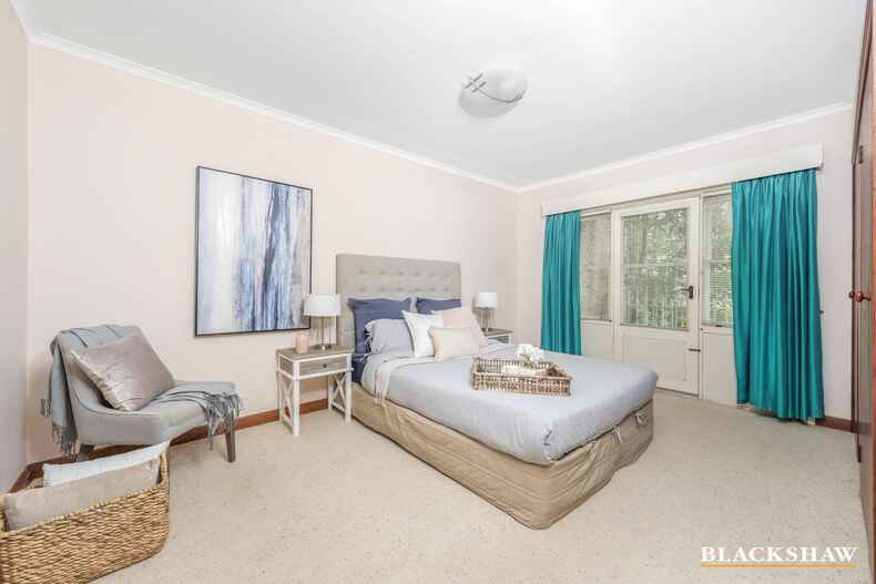 2/3 Allambee Street Reid