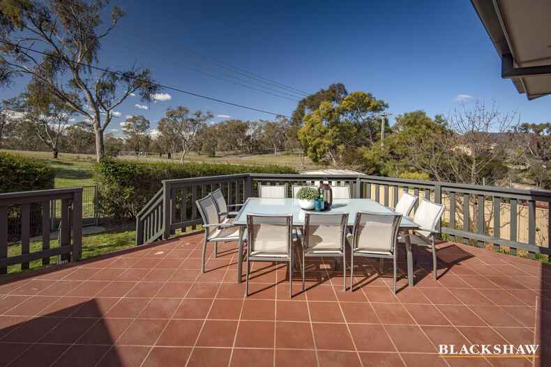 6 Goldsbrough Close Macarthur