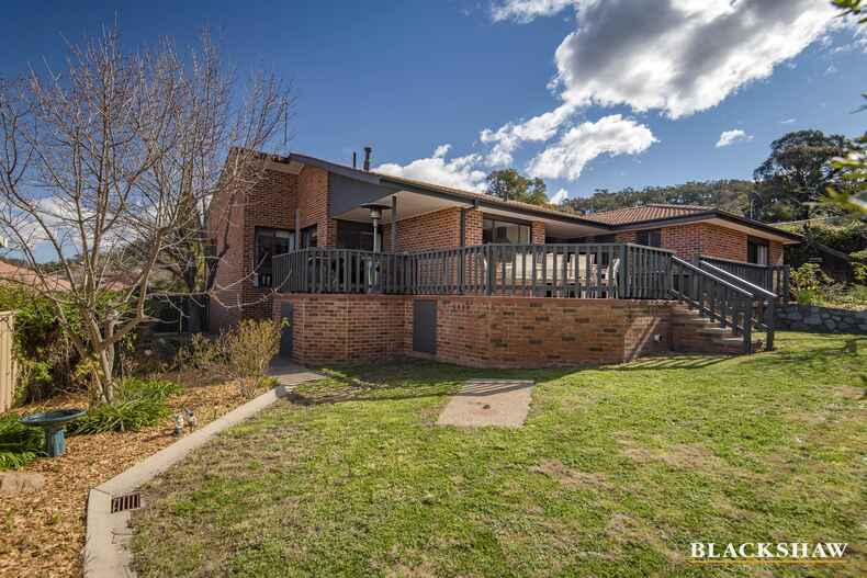 6 Goldsbrough Close Macarthur