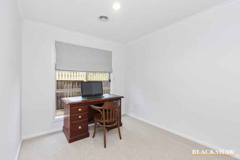 1/19 Carandini Street Melba