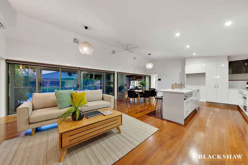 24 Bisdee Street Hughes