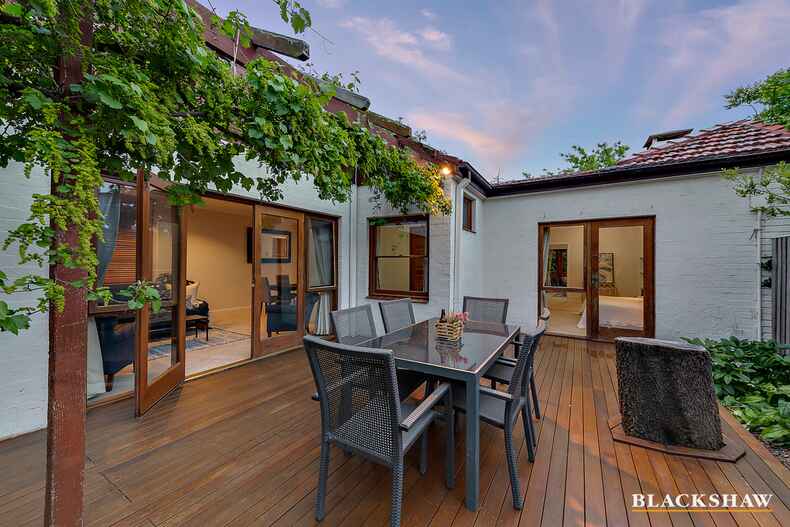 29 Lockyer Street Griffith