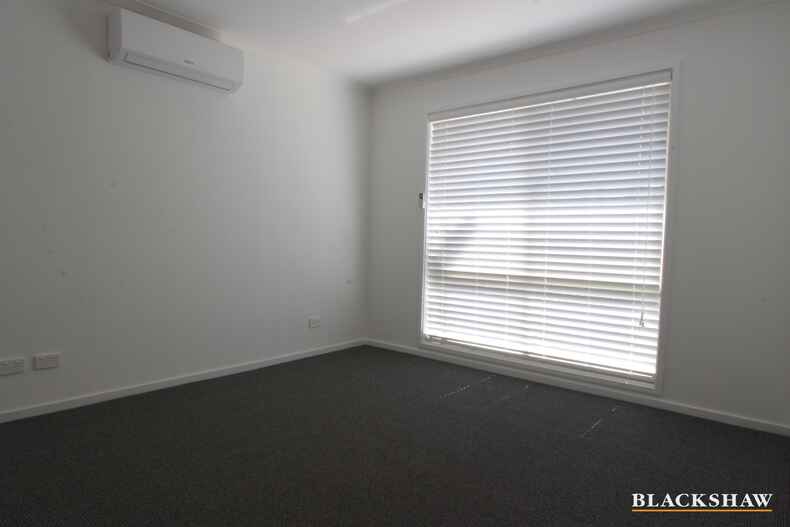 2/7-9 Walker Crescent Jerrabomberra