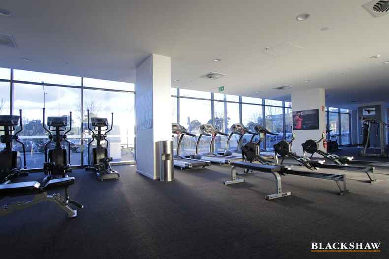 254/7 Irving Street Phillip