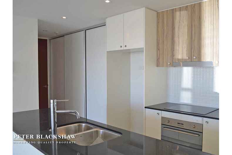 23/76 Leichardt Street Griffith