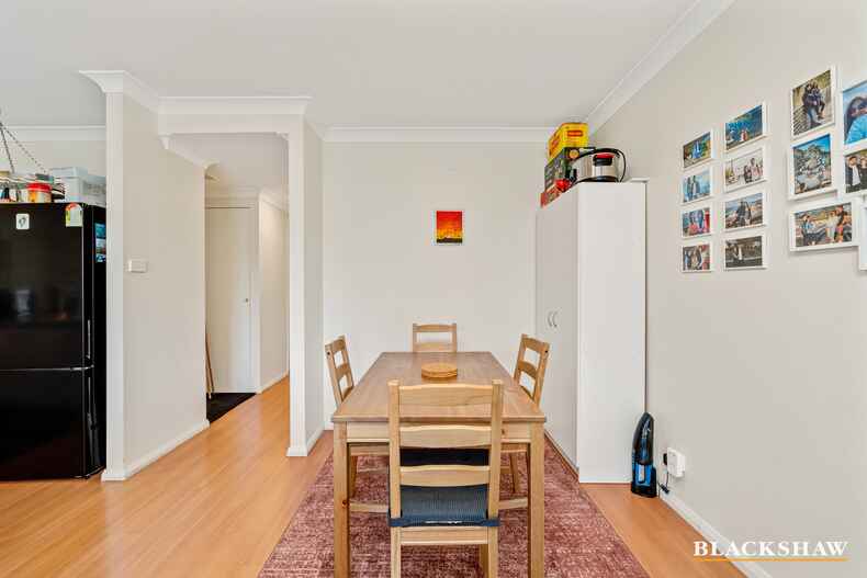 40/53 McMillan Crescent Griffith