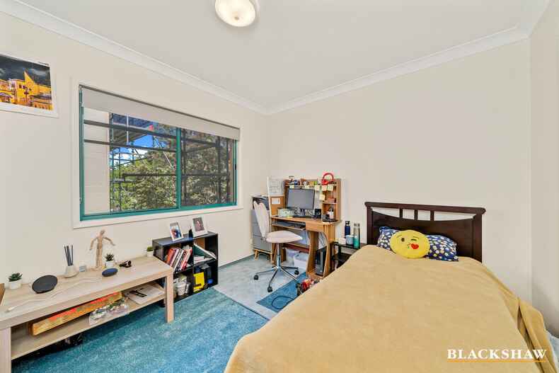 40/53 McMillan Crescent Griffith
