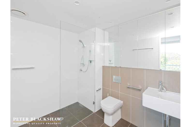 61/43 Constitution Avenue Reid
