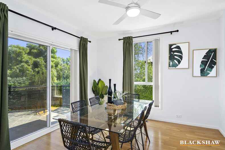 10 Mackrell Place Calwell