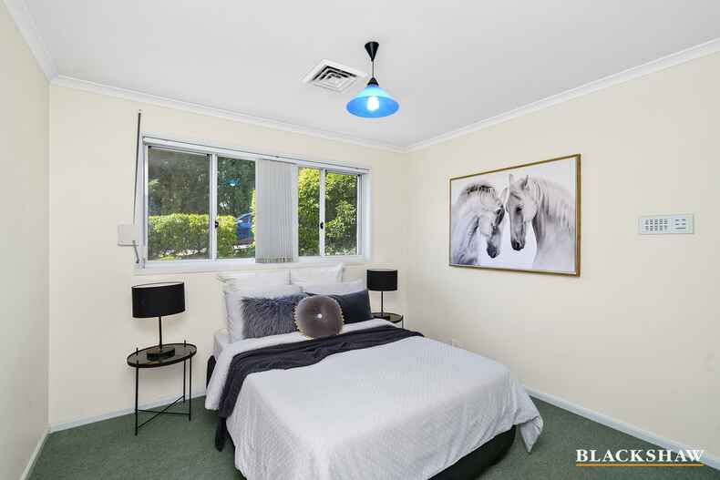 10 Mackrell Place Calwell