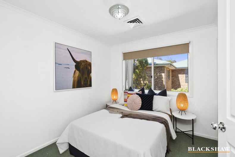 10 Mackrell Place Calwell