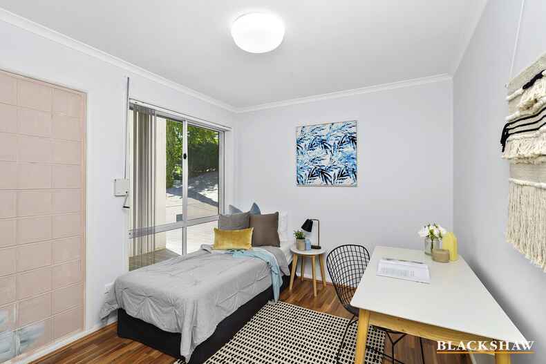 10 Mackrell Place Calwell