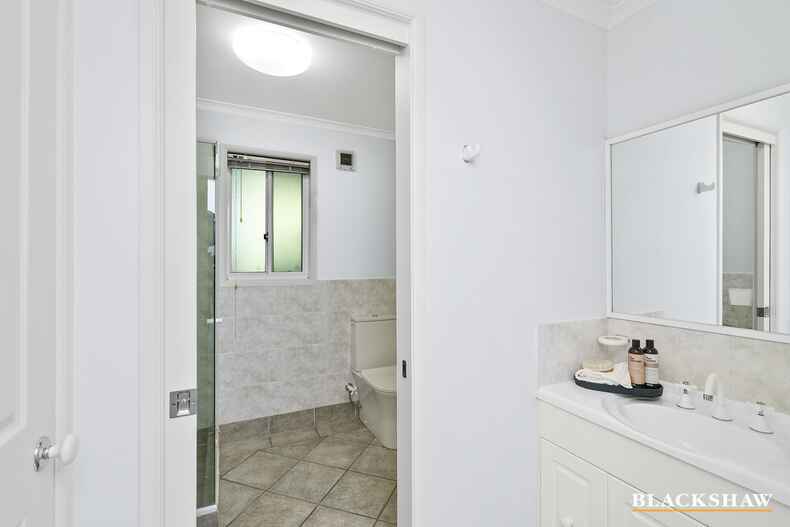 10 Mackrell Place Calwell