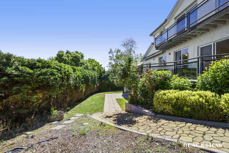 10 Mackrell Place Calwell