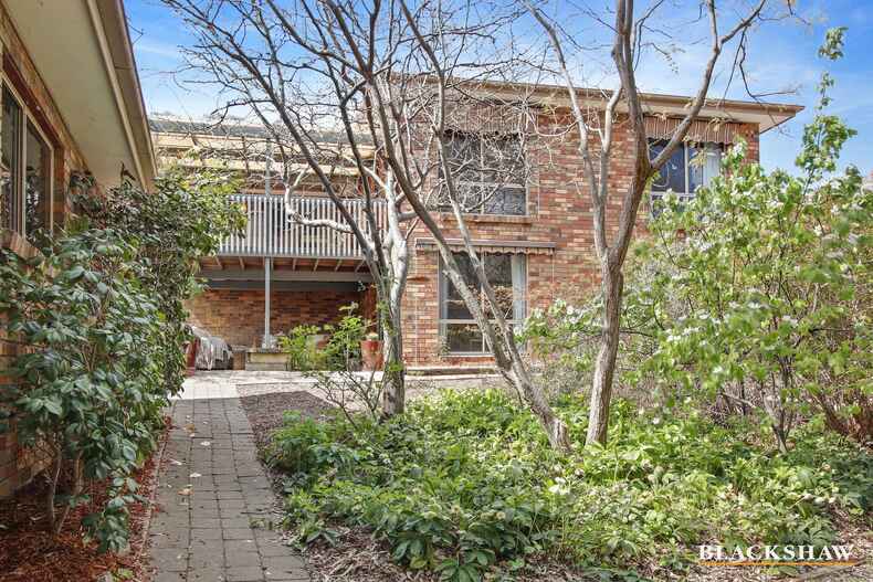 4 McBride Place Calwell