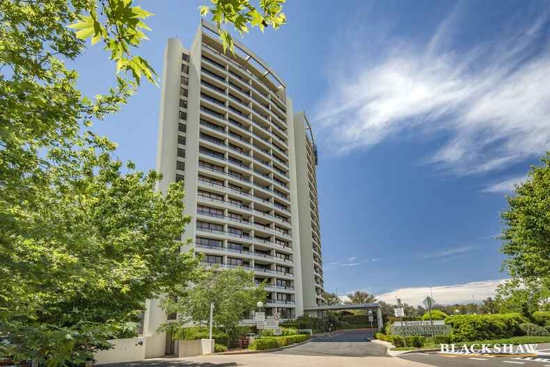 1902/2 Marcus Clarke Street City