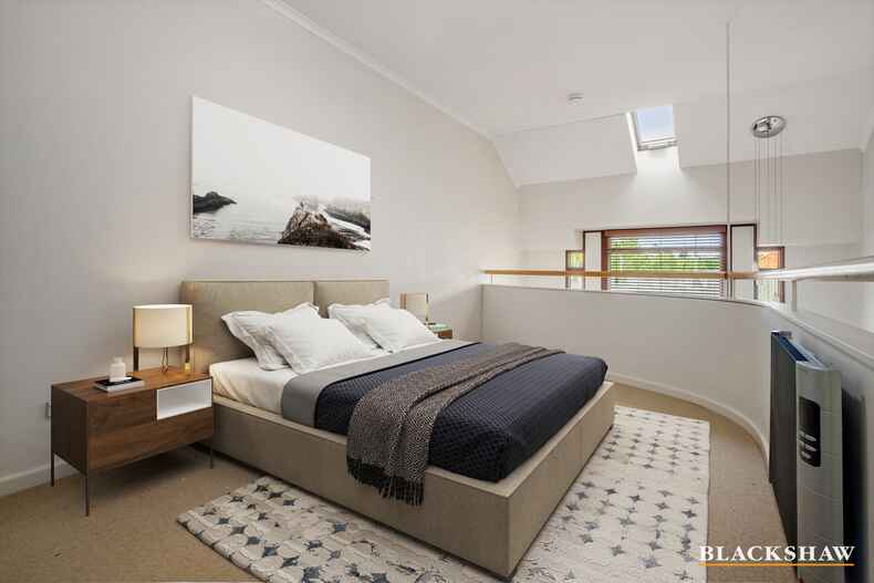 48/18 Captain Cook Crescent Griffith