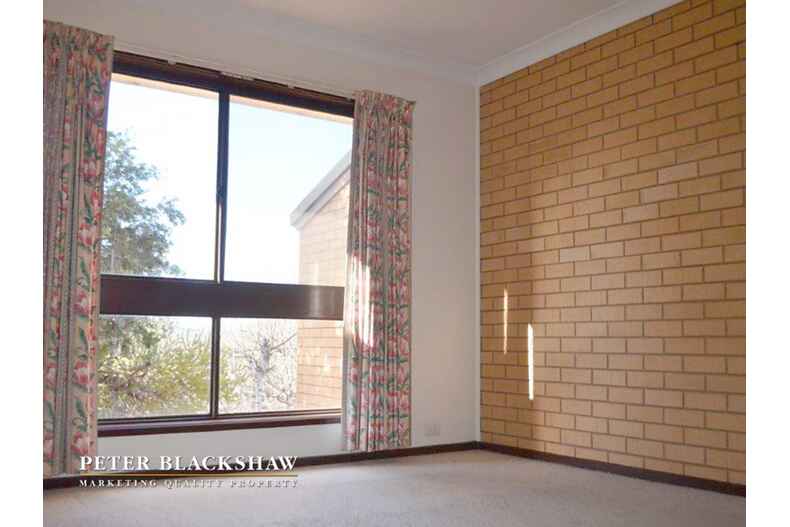 3/63 Pearson Street Holder
