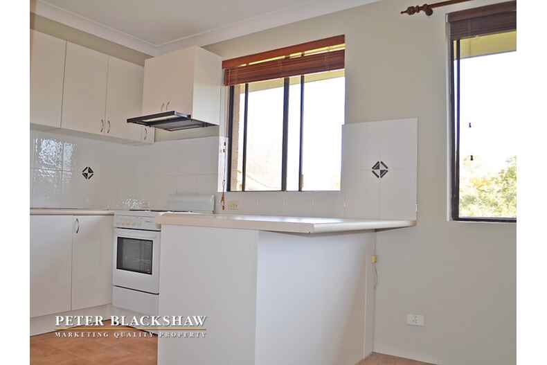 53C/58 Wattle Street Lyneham
