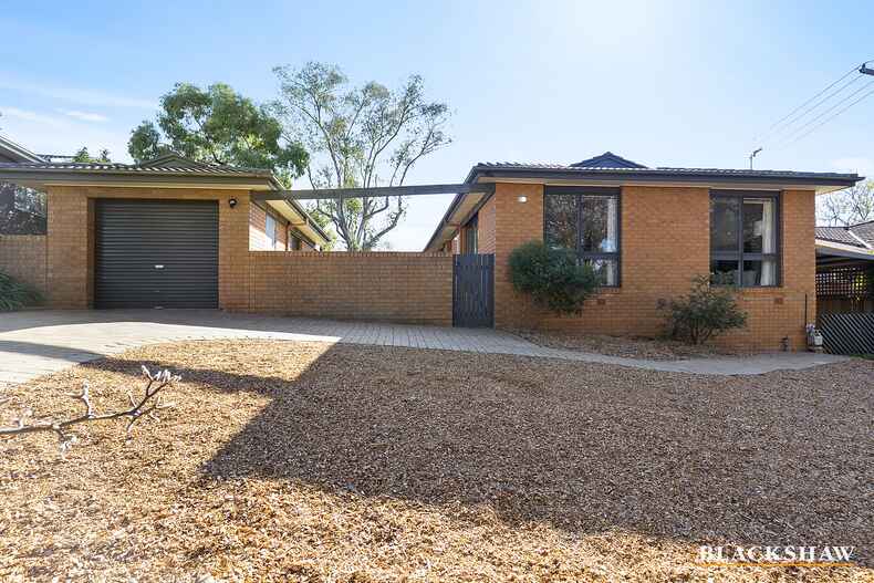 8 Trenwith Close Spence