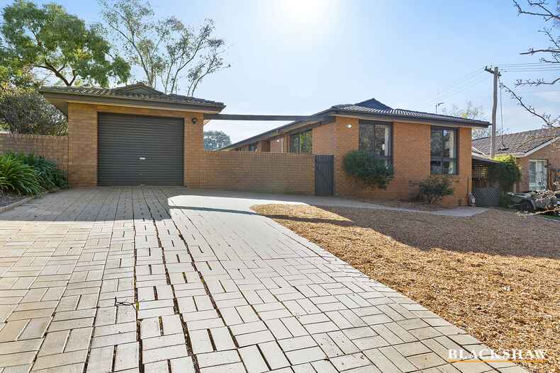 8 Trenwith Close Spence