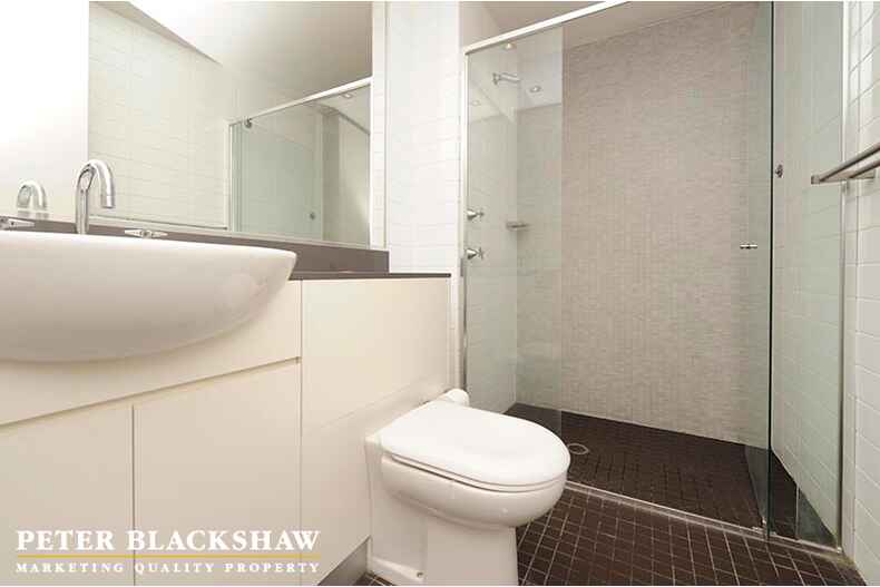 104/65 Giles Street Kingston
