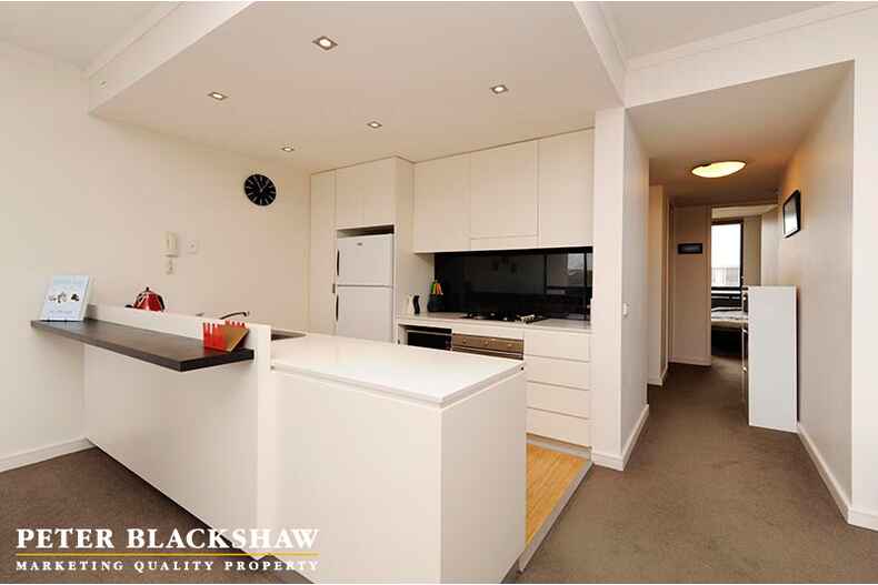 104/65 Giles Street Kingston