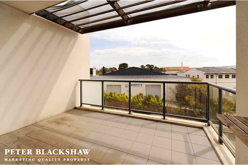 104/65 Giles Street Kingston